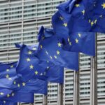 UE chega a acordo para acabar com compras de gás russo até 2027