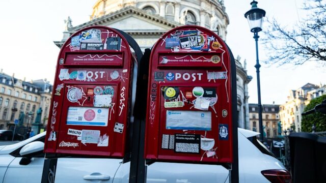 Última postagem: Dinamarca dá um tempo no serviço de cartas Poucas pessoas escrevem mais cartas, quando antes eram abundantes.