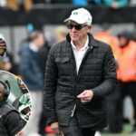Uma carta para Woody Johnson: Olhe no espelho e enfrente essa bagunça inacessível dos Jets