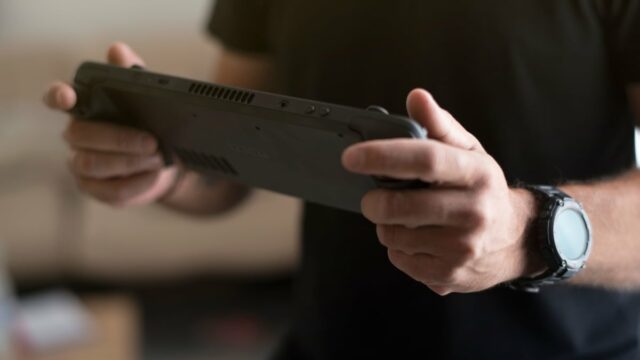 Valve descontinuou oficialmente o LCD Steam Deck
