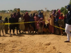 Vídeo: Nigerianos em aldeia bombardeada pelos EUA descrevem o que aconteceu Vídeo: Nigerianos em aldeia bombardeada pelos EUA descrevem o que aconteceu