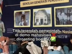 Virais! Performance dramática de escola primária com tema de desastre de Sumatra, supostamente cheia de torresmo para autoridades Virais! Performance dramática de escola primária com tema de desastre de Sumatra, supostamente cheia de torresmo para autoridades