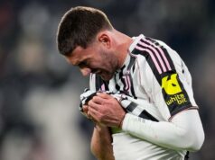 Vlahovic, da Juve, deve ficar afastado por um longo período devido a lesão na virilha Vlahovic, da Juve, deve ficar afastado por um longo período devido a lesão na virilha