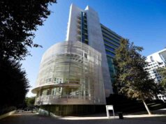 ‘Você o executou’: homem condenado à prisão perpétua por assassinato de adolescente na Califórnia por tomada de reféns 'Você o executou': homem condenado à prisão perpétua por assassinato de adolescente na Califórnia por tomada de reféns