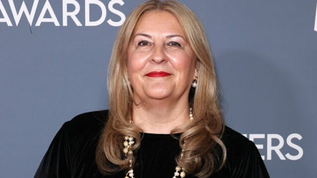 David Zaslav, CEO da Warner Bros. Discovery e Ted Sarandos, CEO da Netflix participam do AFI Awards em 6 de fevereiro de 2025 em Los Angeles. (Crédito: Michael Kovac/Getty Images)