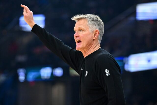 Warriors vinculados ao centro de US$ 108 milhões como potenciais Warriors vinculados ao centro de US$ 108 milhões como potenciais pretendentes comerciais