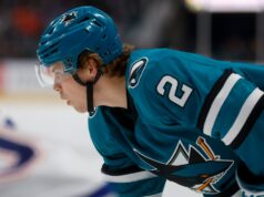 Will Smith, dos Sharks, está melhorando a cada dia, mas as dúvidas permanecem Will Smith, dos Sharks, está melhorando a cada dia, mas as dúvidas permanecem