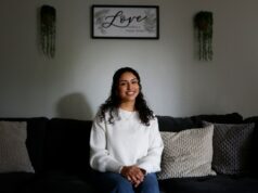 Wish Book: Sete anos depois, a organização sem fins lucrativos de South Bay que apoiou uma menina durante o câncer arrecada dinheiro para sua faculdade Wish Book: Sete anos depois, a organização sem fins lucrativos de South Bay que apoiou uma menina durante o câncer arrecada dinheiro para sua faculdade