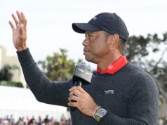 Woods diz que a recuperação da cirurgia está mais lenta do que o esperado, sem prazo para retorno Woods diz que a recuperação da cirurgia está mais lenta do que o esperado, sem prazo para retorno