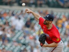 Yankees previstos para assinar contrato de US$ 4 milhões com o veterano do Braves após o ano de ruptura Atlanta Braves pitcher Tyler Kinley