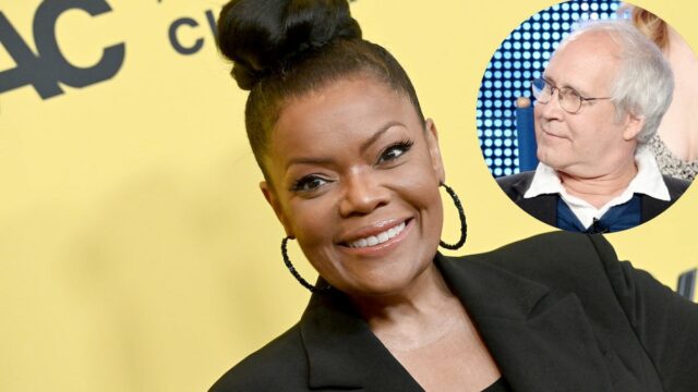 Yvette Nicole Brown fala em meio a Chevy Chase Doc Dustup: ‘Mantenha meu nome na boca’
