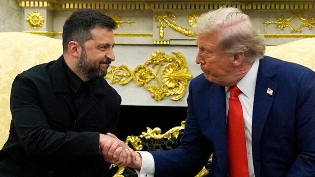 Zelensky manterá conversações de alto risco com Trump na Flórida sobre plano de paz
