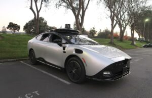 Zevo quer adicionar robotáxis à sua frota de compartilhamento de carros, começando com o recém-chegado Tensor Tensor AI's car