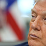 Desenho animado de Clay Bennett