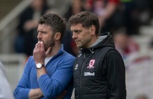 ‘100 por cento’… Ben Foster faz uma grande previsão de Michael Carrick antes do início da gestão interina do Man Utd O técnico do Manchester United, Michael Carrick, comemora no final da partida da Premier League entre Manchester United e Arsenal em Old Trafford, em 2 de dezembro de 2021