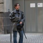 17 jeans bootcut que proporcionam energia instantânea para 'pernas por dias'