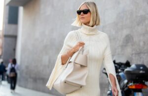 17 vestidos de inverno de aparência cara e corpos visualmente finos em formato de maçã Bolsa verde-oliva, relógio dourado, xale preto, jeans