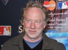 Timothy Busfield enfrenta mandado de prisão por acusações de abuso sexual infantil Timothy Busfield enfrenta mandado de prisão por acusações de abuso sexual infantil