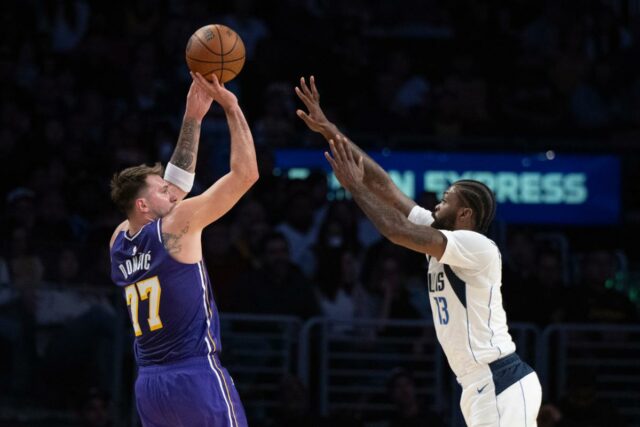 Código promocional Dabble: Ganhe $ 10 ao se inscrever no Dabble for Lakers vs.
