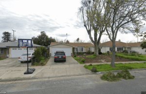 Por dentro da venda de uma casa no condado de Santa Clara por US$ 1,7 milhão 2934 Custer Drive - Google Street View