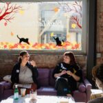 '2026? Mais como sexo em 2020! Dentro de um clube do livro de romance atrevido, sem medo de ir lá