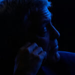 ARQUIVO - Taylor Swift se apresenta na Paris Le Defense Arena durante seu show da Eras Tour em Paris, em 9 de maio de 2024. (AP Photo/Lewis Joly, Arquivo)