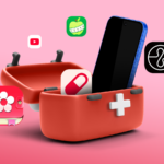 Mulher estressada olhando para o telefone, parcialmente submerso na água, cercado por raios e ícones de aplicativos calmantes e de saúde mental.