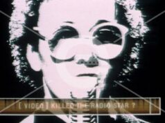 A MTV não morreu na véspera de Ano Novo, apesar das postagens nas redes sociais – mas a música foi embora há muito tempo VIDEO KILLED THE RADIO STAR, Trevor Horn of The Buggles in a scene from first video to be shown on MTV (08-01-1981). VH1 Documentary aired 05/08/2000.
