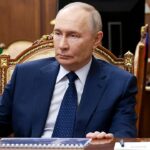 A Rússia perde “enormes” 25.000 soldados mensalmente na Ucrânia à medida que a guerra avança, diz o chefe da OTAN