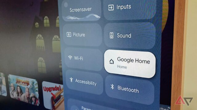 Uma captura de tela da seção de histórico de reportagens nas configurações do Google TV.