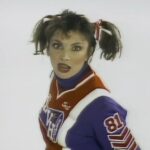 Toni Basil é a 'Deusa do Go-Go' que liderou as paradas em 1982 com seu grande sucesso Mickey
