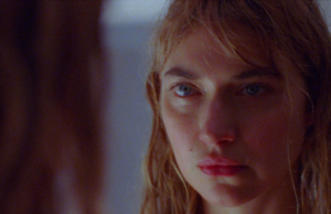 ‘A cronologia da água’ é baseada em uma história verdadeira? O que Lidia Yuknavitch disse sobre seu filme dirigido por Kristen Stewart Imogen Poots como Lidia Yuknavitch em