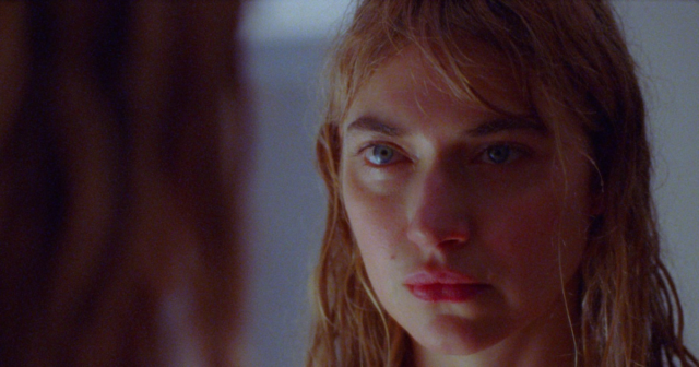 Imogen Poots como Lidia Yuknavitch em 