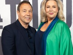 A dupla de ‘Adolescência’ e ‘A Thousand Blows’ Stephen Graham e Hannah Walters assinam acordo inicial com a Disney + (EXCLUSIVO) A dupla de 'Adolescência' e 'A Thousand Blows' Stephen Graham e Hannah Walters assinam acordo inicial com a Disney + (EXCLUSIVO)