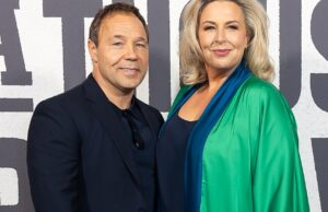 A dupla de ‘Adolescência’ e ‘A Thousand Blows’ Stephen Graham e Hannah Walters assinam acordo inicial com a Disney + (EXCLUSIVO) A dupla de 'Adolescência' e 'A Thousand Blows' Stephen Graham e Hannah Walters assinam acordo inicial com a Disney + (EXCLUSIVO)