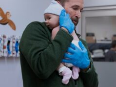 A estreia da segunda temporada de ‘The Pitt’ atinge 5,4 milhões de espectadores em três dias, um aumento de 200% em relação ao ano passado A estreia da segunda temporada de 'The Pitt' atinge 5,4 milhões de espectadores em três dias, um aumento de 200% em relação ao ano passado