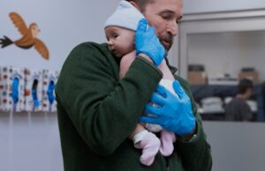 A estreia da segunda temporada de ‘The Pitt’ atinge 5,4 milhões de espectadores em três dias, um aumento de 200% em relação ao ano passado A estreia da segunda temporada de 'The Pitt' atinge 5,4 milhões de espectadores em três dias, um aumento de 200% em relação ao ano passado