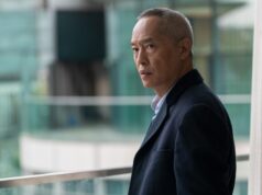 A estrela da ‘indústria’ Ken Leung em Harper trazendo Eric da aposentadoria ‘aconchegante’ do golfe e das meninas na abertura da 4ª temporada: ‘Ele de repente precisa dela mais do que ela dele’ A estrela da 'indústria' Ken Leung em Harper trazendo Eric da aposentadoria 'aconchegante' do golfe e das meninas na abertura da 4ª temporada: 'Ele de repente precisa dela mais do que ela dele'