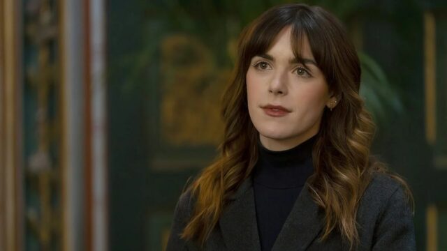 A estrela da 'indústria' Kiernan Shipka revela aquela cena de Indústria