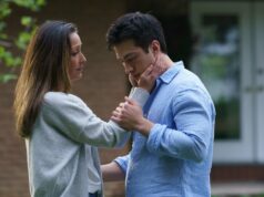 A estrela de ‘Heated Rivalry’, Christina Chang, revela como surgiu aquela cena icônica de revelação rivalidade aquecida-connor-storrie-hudson-williams-hbo-max