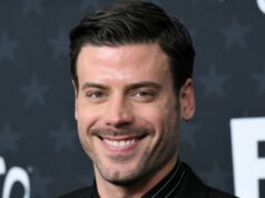 A estrela de ‘Heated Rivalry’ François Arnaud reage ao fato de Miley Cyrus querer fazer uma música para a segunda temporada e se pergunta se ela ‘nos dará um desconto’ A estrela de 'Heated Rivalry' François Arnaud reage ao fato de Miley Cyrus querer fazer uma música para a segunda temporada e se pergunta se ela 'nos dará um desconto'