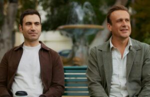 A estrela de ‘Shrinking’ Jason Segel revela a estreia da terceira temporada de Jimmy e Louis de coração para coração: ‘É hora de deixar todo mundo seguir em frente’ Bill Lawrence, Michael J. Fox (Crédito: Getty Images)