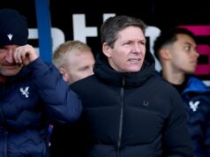 A ex-estrela jovem do Man Utd, D’Mani Mellor, desempenha um papel na surpreendente vitória de Macclesfield por 2 a 0 sobre o Crystal Palace Chefe do Crystal Palace, Oliver Glasner