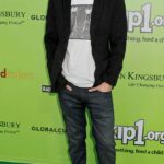 A ex-namorada da estrela do Disney Channel Matt Prokop quebrou o silêncio depois que a notícia de sua chocante acusação de pornografia infantil veio à tona. Prokop visto em 2013 em West Hollywood