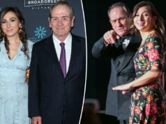 A filha de Tommy Lee Jones, Victoria, foi vista consumindo cocaína antes de uma morte chocante: relatório A filha de Tommy Lee Jones, Victoria, foi vista consumindo cocaína antes de uma morte chocante: relatório
