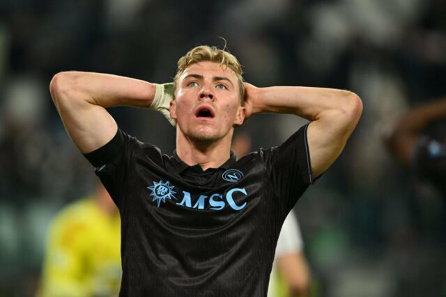 A forma 007 do emprestado do Man Utd em 2026 Rasmus Hojlund