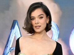 A grávida Hailee Steinfeld mostra um novo vislumbre de sua barriguinha de bebê Josh Allen e Hailee Steinfeld