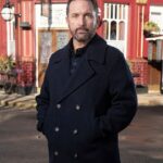 EastEnders está trazendo de volta Jake Moon – interpretado por Joel Beckett – para uma curta temporada em Albert Square