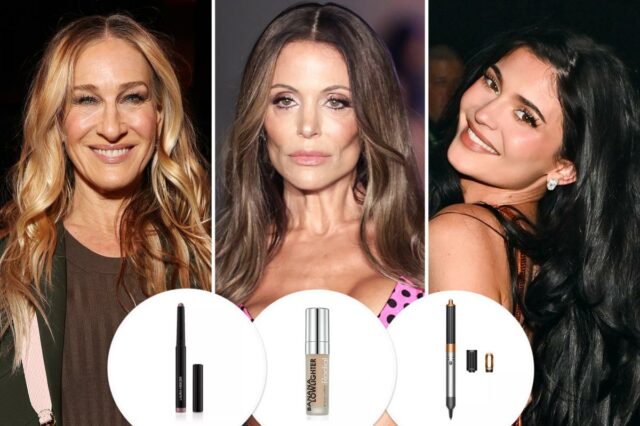 Uma bolsa preta com o 