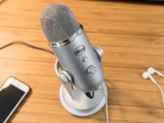 A nova ferramenta do Google Classroom usa Gemini para transformar aulas em episódios de podcast A nova ferramenta do Google Classroom usa Gemini para transformar aulas em episódios de podcast